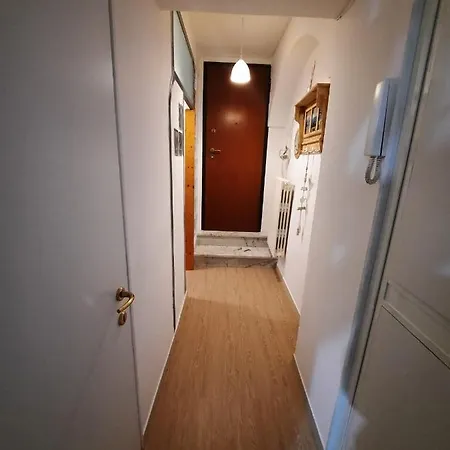 فندق مبيت وإفطار Dimora Almadia 4*