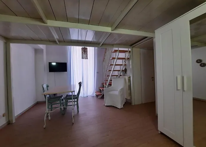 Dimora Almadia Frühstückspension 4*